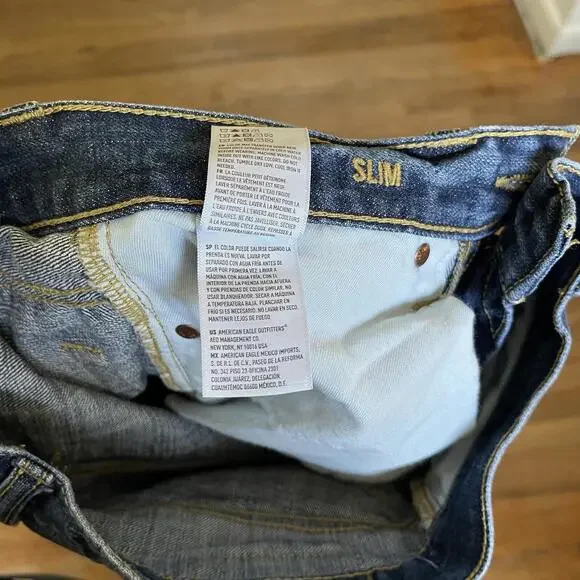 size 26x28 AEO American Eagle distressed slim jeans ExcellentC  100%Cotton - Picture 7 of 8